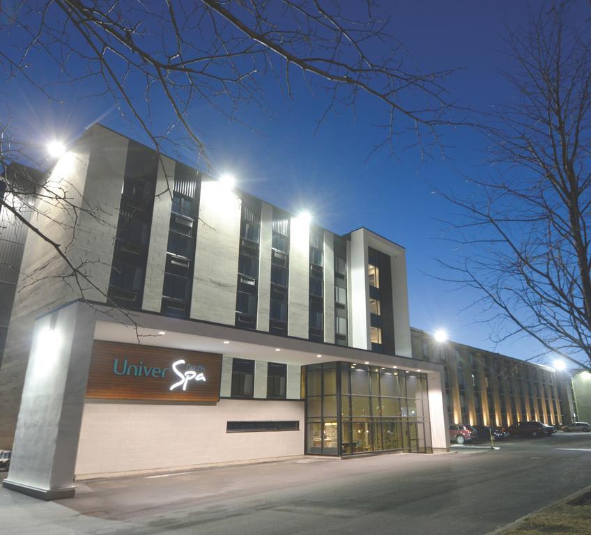 Hotel Universel, Centre De Congres Riviere-Du-Loup Exterior photo