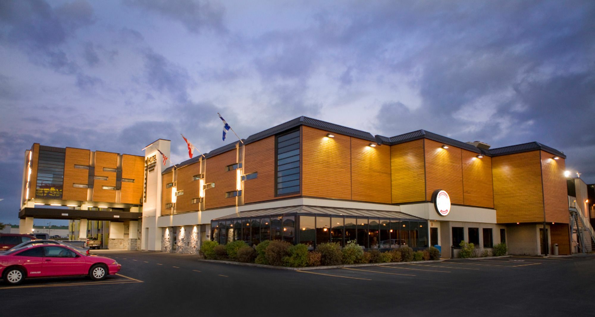Hotel Universel, Centre De Congres Riviere-Du-Loup Exterior photo